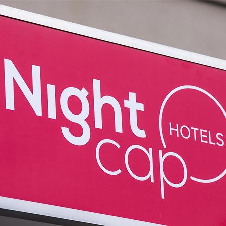 Nightcap At Chester Hill Hotel Bankstown Exterior foto